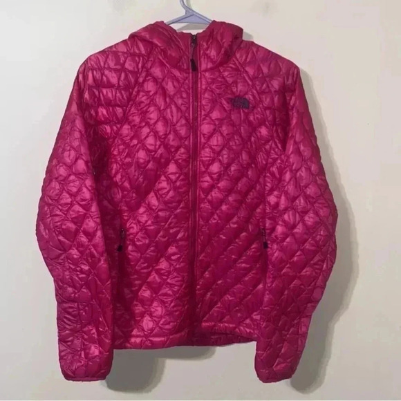 North Face Women’s Thermoball Hooded Jacket Nano Puff Small pink - Picture 1 of 5